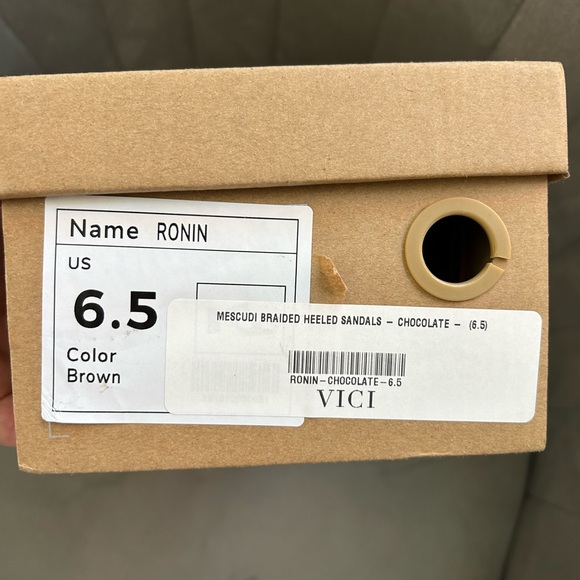 Mi.iM Ronin Chocolate Heeled Sandals - 6.5 - Picture 7 of 7